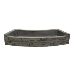 Rear-Spill Curved Stacked Slate Topper